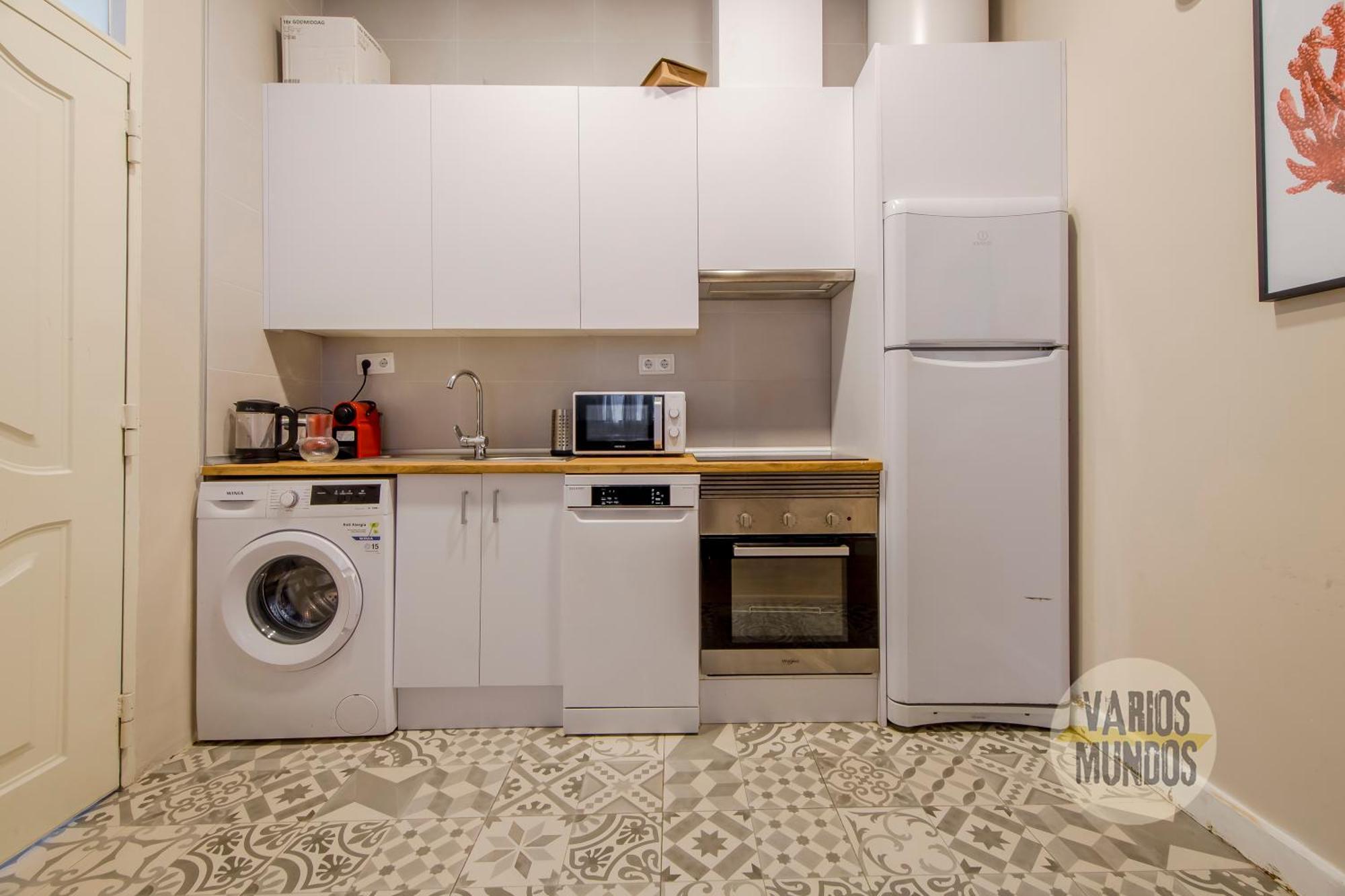 Bajo Duplex 7Pax A 5 Min De Gran Via-Malasana Madrid Ngoại thất bức ảnh